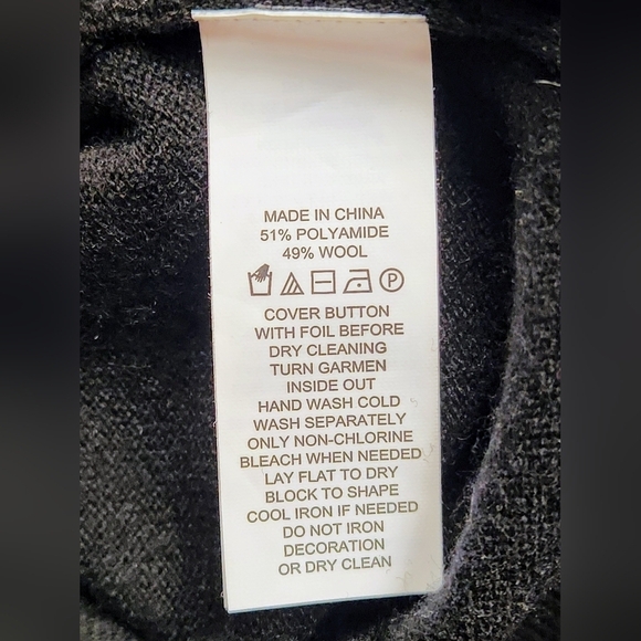 Kate Spade Black Embellished Broch Button Down Cardigan On Pointe Size S - Picture 6 of 12